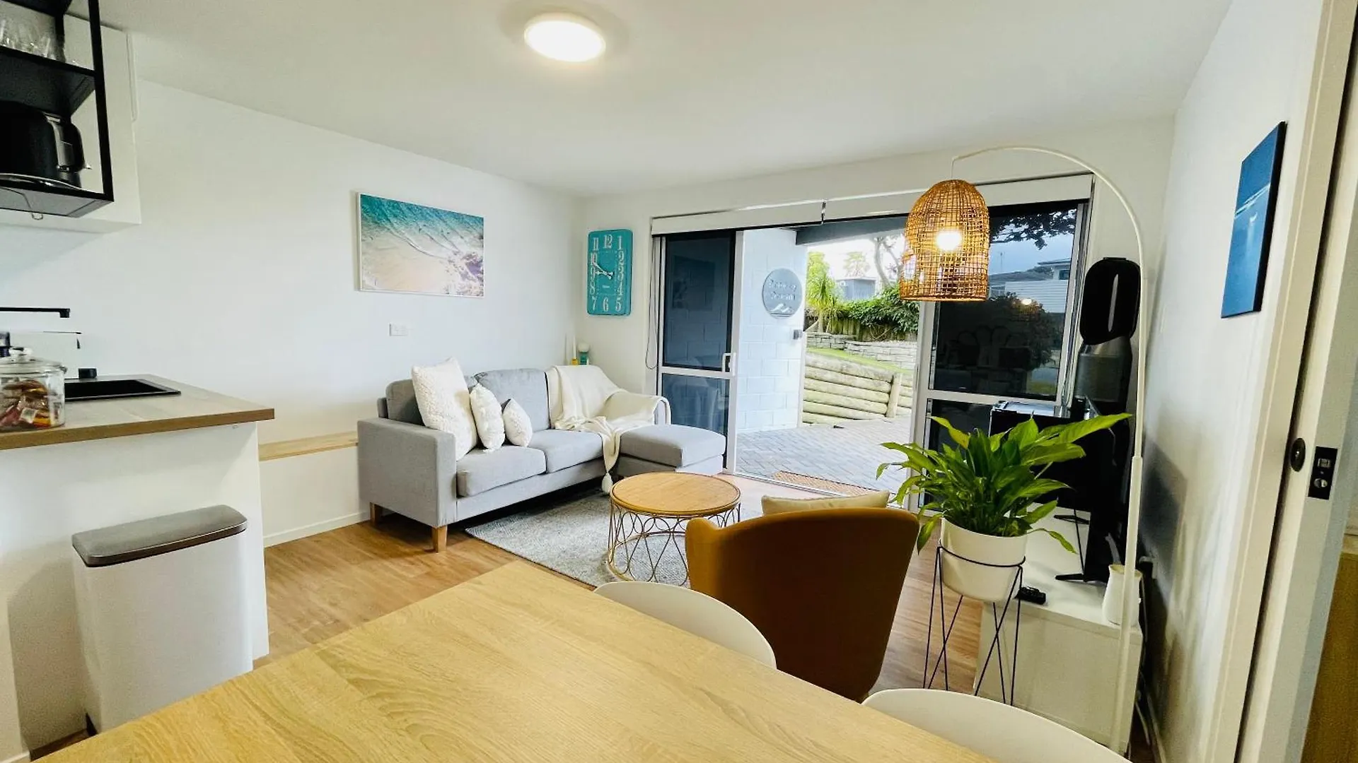 Breezy Ocean - The Perfect Getaway location